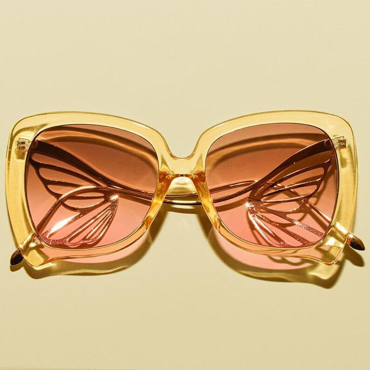 front shot peach 1970s Vintage Style Butterfly Gold Design Ultra Oversized Sunglasses